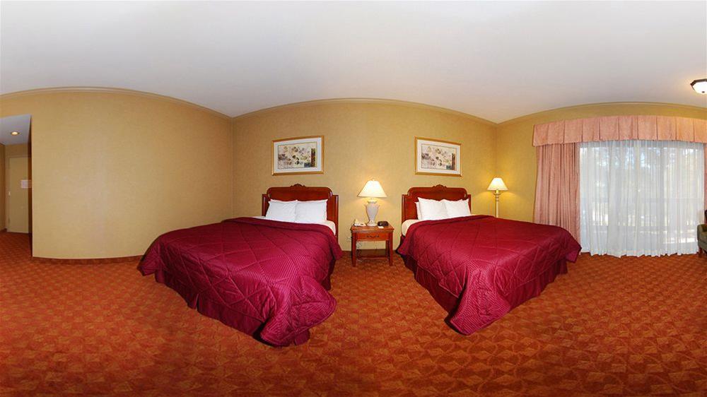 Inn Comfort Peninsula Airport Monterrey