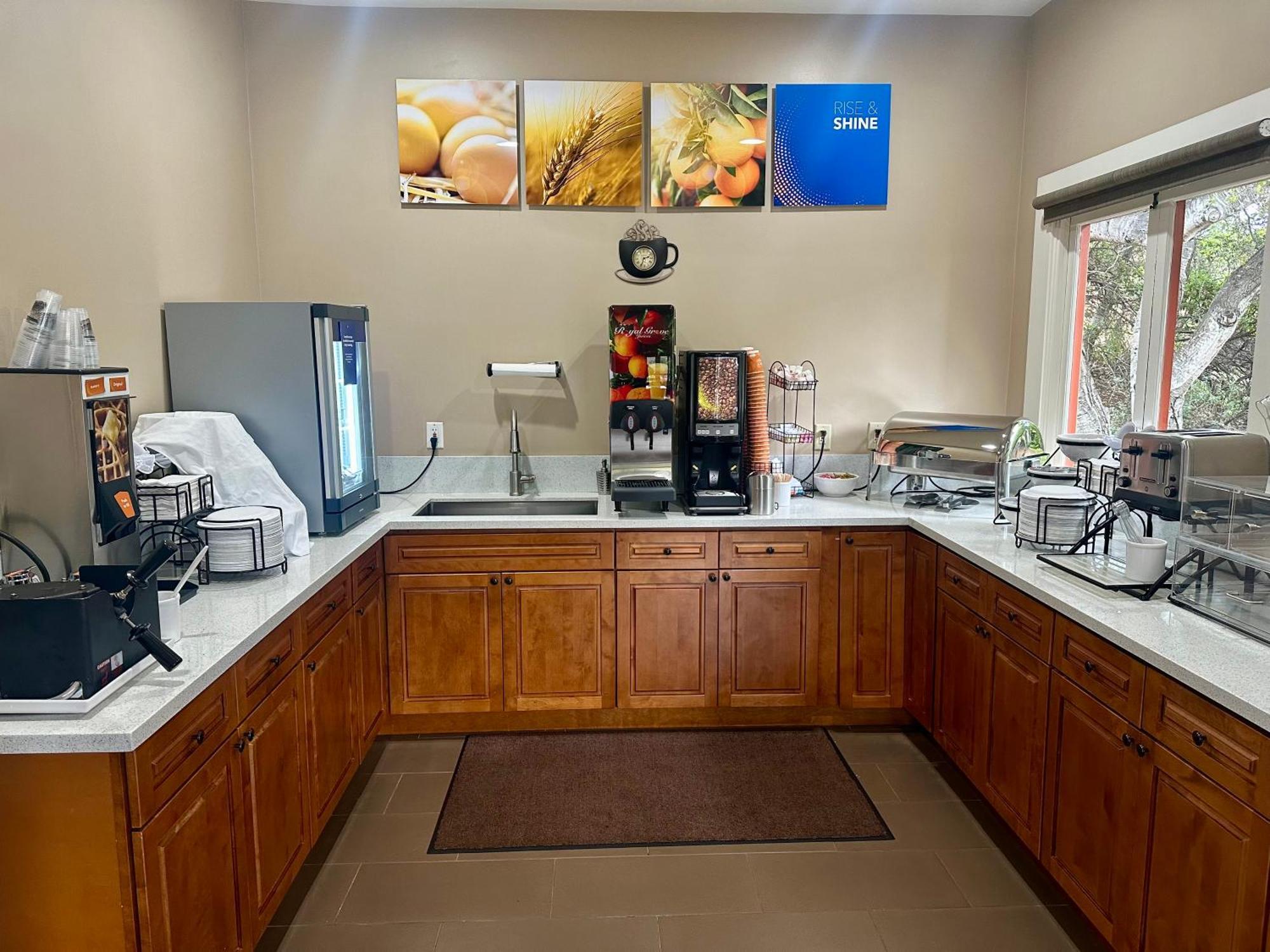 Comfort Peninsula Airport Locanda