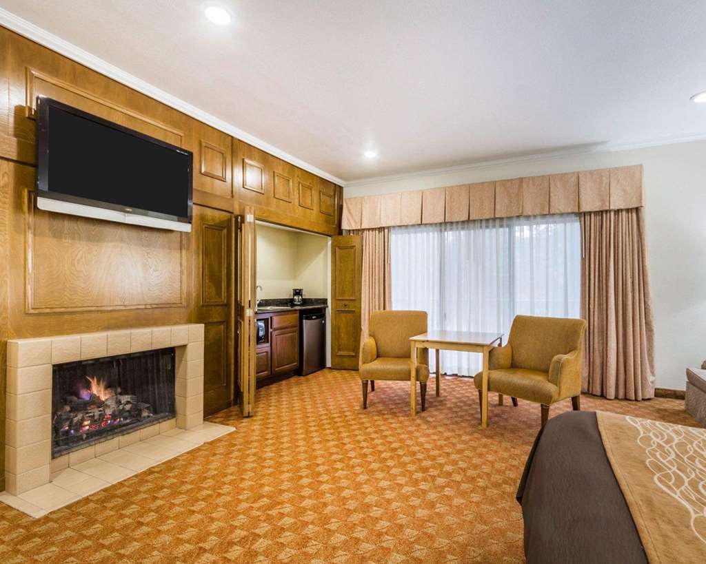 Locanda Comfort Peninsula Airport Monterey